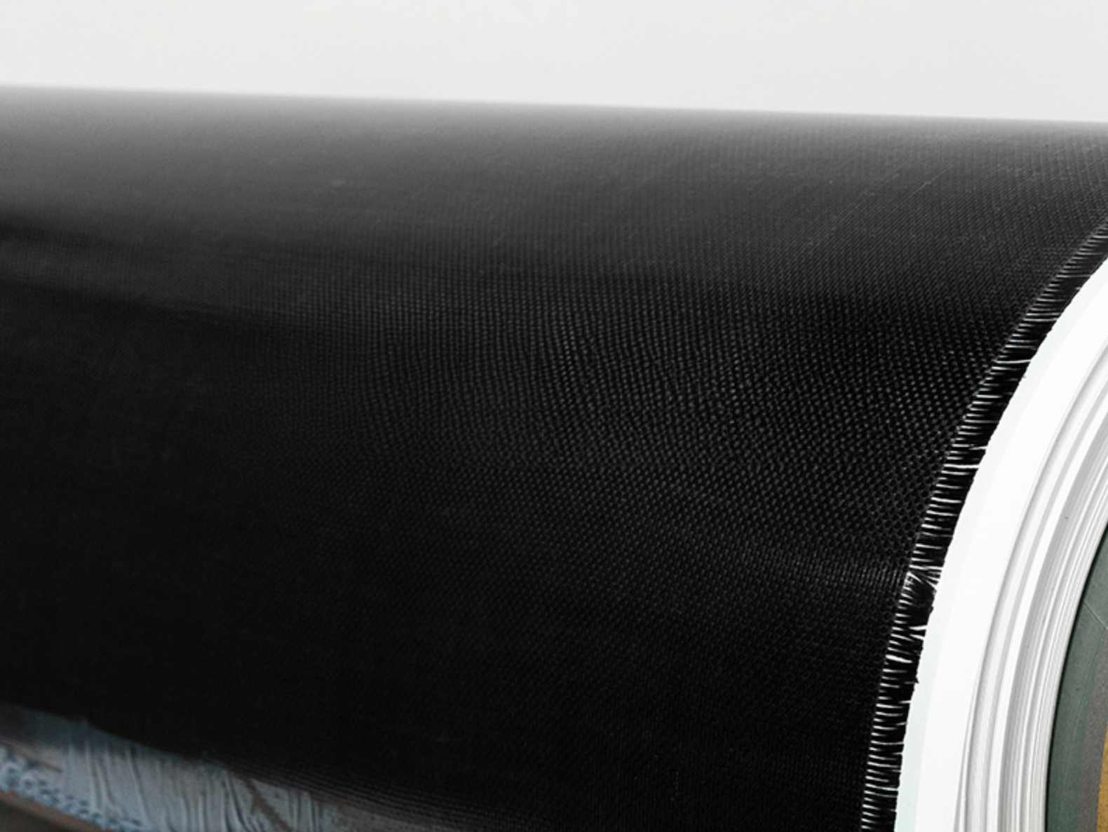 Carbon fiber prepreg roll